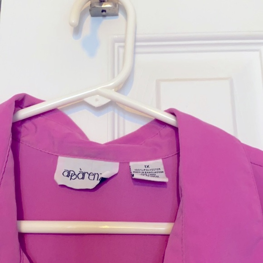 Pink blouse - Picture 2 of 4